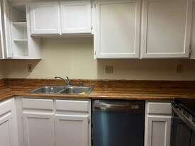 6960 Kilgore Dr in Las Vegas, NV - Building Photo