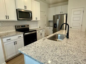 178 Parker Ln in Mebane, NC - Building Photo - Building Photo