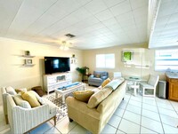 1172 Binney Dr in Fort Pierce, FL - Foto de edificio - Building Photo