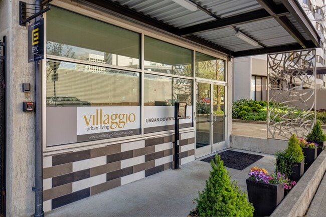 Villaggio Apartment Homes in Tacoma, WA - Foto de edificio - Building Photo