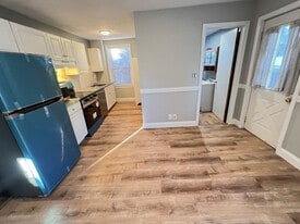 1 Mill St Ct in Danvers, MA - Building Photo