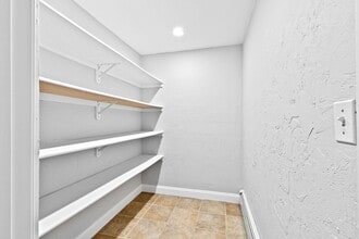 22 Broad Oak Way in Hanover, MA - Building Photo - Building Photo
