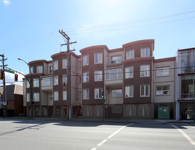 Noble House in Vancouver, BC - Building Photo - Building Photo