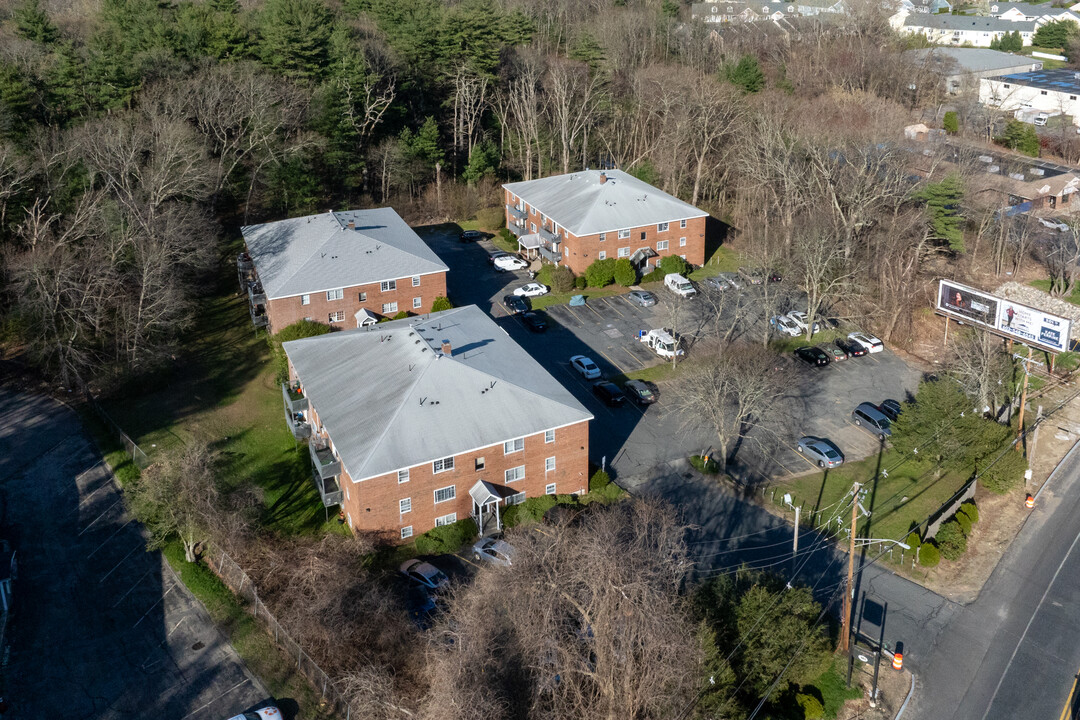 The Crossing at 302 in Marlborough, MA - Building Photo