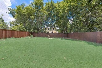 2126 Spikes St in Grand Prairie, TX - Building Photo - Building Photo