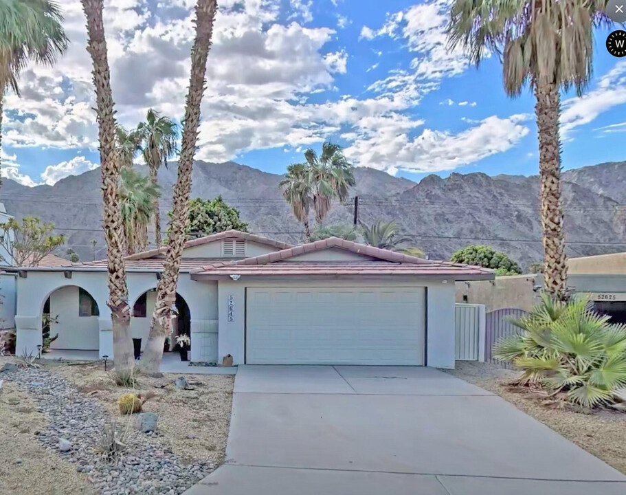 52645 Avenida Ramirez in La Quinta, CA - Foto de edificio