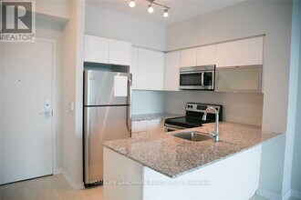 150 E Liberty St in Toronto, ON - Building Photo - Building Photo