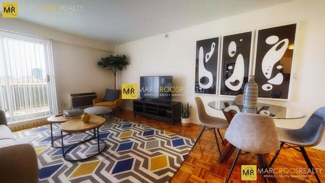 235 Freeman St, Unit 917 in Brookline, MA - Building Photo - Building Photo