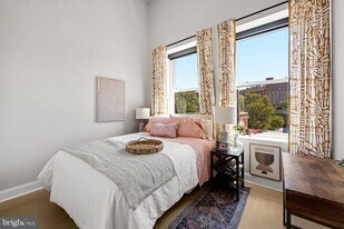 600 N Howard St in Baltimore, MD - Building Photo