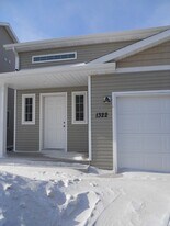 1322 Westport Beach Way in West Fargo, ND - Building Photo