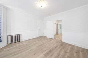214 50th St in West New York, NJ - Building Photo