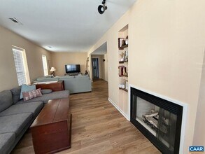 2302 Fontaine Ave Ext in Charlottesville, VA - Building Photo - Building Photo