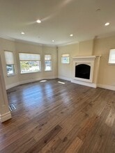 862 Sierra Vista Ave in Mountain View, CA - Foto de edificio - Building Photo
