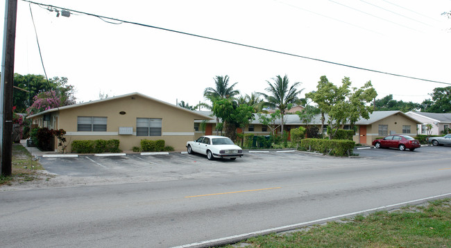 1001 SW 15th Ave in Fort Lauderdale, FL - Building Photo - Building Photo