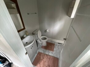 521 E 2nd St in Farmville, VA - Building Photo - Building Photo