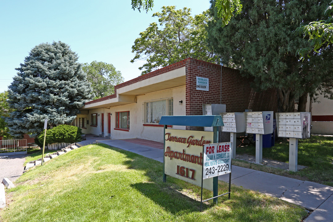 1617 Gold Ave SE in Albuquerque, NM - Building Photo