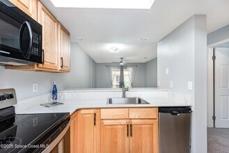 3069 Sir Hamilton Cir in Titusville, FL - Building Photo - Building Photo