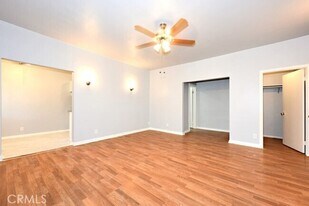 1001 S Central Ave in Glendale, CA - Building Photo