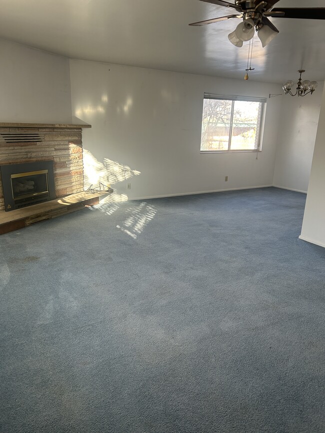 285-100 100 E St in Vernal, UT - Building Photo - Building Photo