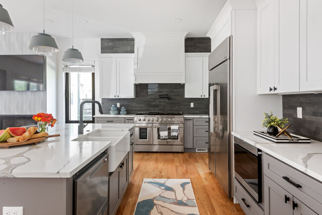 2217 Ridgedale Rd NE in Atlanta, GA - Building Photo - Building Photo