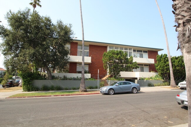 854 18th St, Unit 12