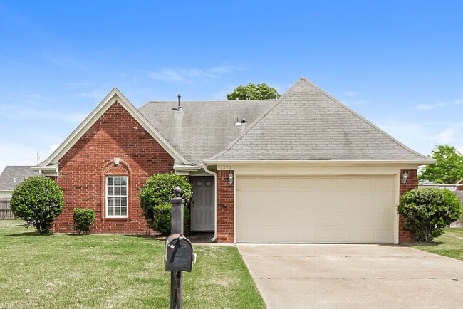 property at 7470 Jennifer Dr