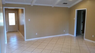 4817 72nd St in Lubbock, TX - Building Photo - Building Photo