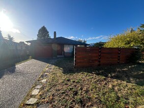 2344 N Winnifred St in Tacoma, WA - Building Photo - Building Photo