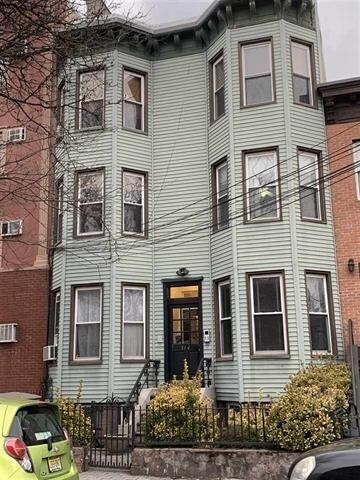 314 4th St in Jersey City, NJ - Building Photo