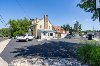 1900 Old York Rd in Abington, PA - Building Photo - Building Photo