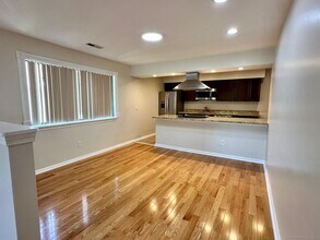 17 Lance Cir in Bridgeport, CT - Building Photo - Building Photo