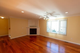 Fairway Villas in Morgantown, WV - Foto de edificio - Building Photo