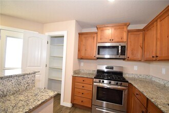 1572 Sandpiper St in Centerton, AR - Building Photo - Building Photo