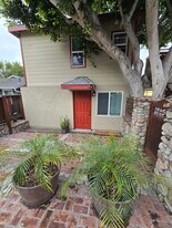 2009 Glenneyre St in Laguna Beach, CA - Building Photo