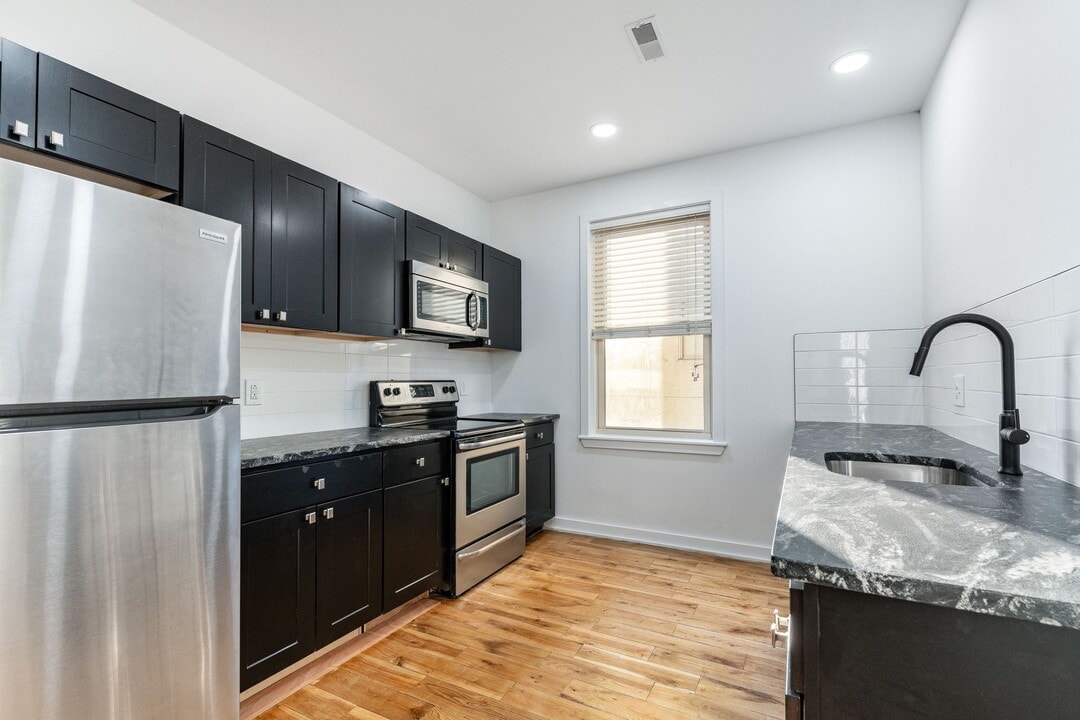 Temple Apartments in Philadelphia, PA - Foto de edificio