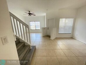 3547 Merrick Ln in Margate, FL - Building Photo - Building Photo