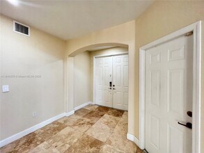 8034 NW 111th Ct in Doral, FL - Building Photo - Building Photo