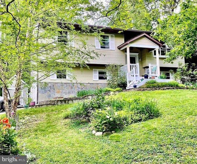 property at 1441 Middleway