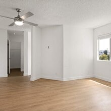 Mar at Seaside in San Diego, CA - Building Photo - Building Photo