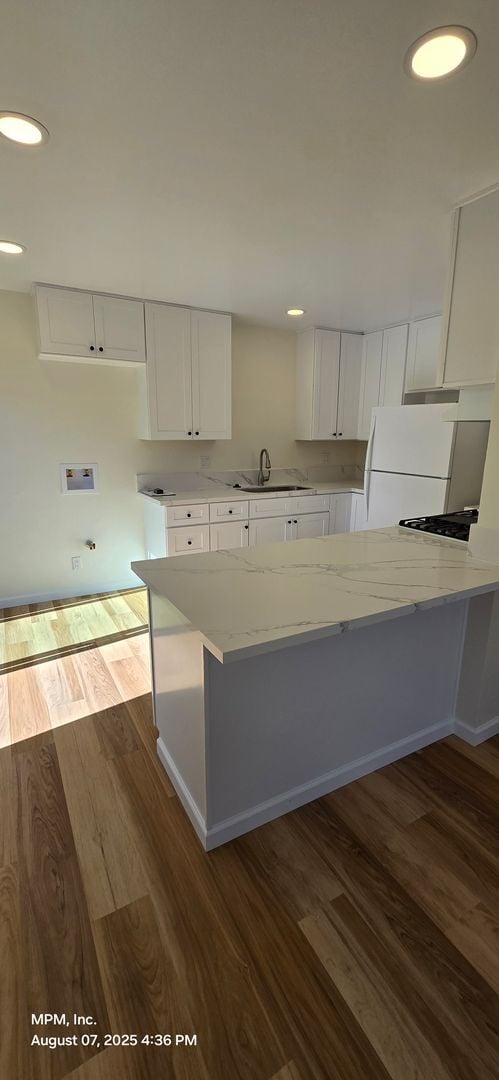 property at 1721 Ocean St