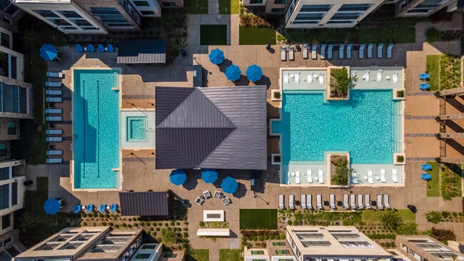 Reserve on Kingsland