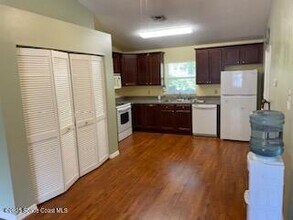 11134 Hotchkiss Dr in Sebastian, FL - Building Photo - Building Photo