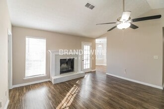 6057 Dorchester Dr in Rex, GA - Building Photo - Building Photo