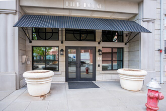 The Pier House in Jersey City, NJ - Building Photo - Building Photo