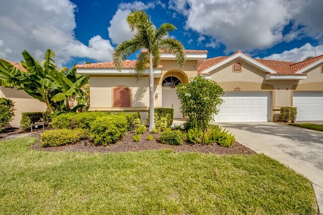 14021 Bently Cir in Ft. Myers, FL - Building Photo - Building Photo