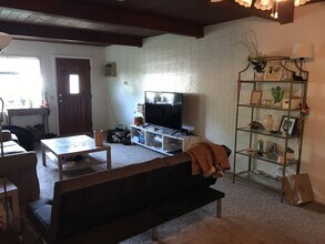 812 Douglass Ave in Davis, CA - Building Photo - Building Photo