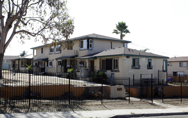 Kelly Street Apartments in San Diego, CA - Building Photo - Building Photo