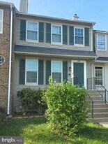 4686 Joanna Ct in Woodbridge, VA - Building Photo