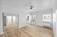 247 Alexandria in Los Angeles, CA - Building Photo - Interior Photo