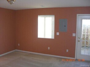 36366 Dominion Cir in Sterling Heights, MI - Foto de edificio - Building Photo